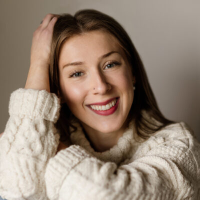 Katie Pacosa Headshot